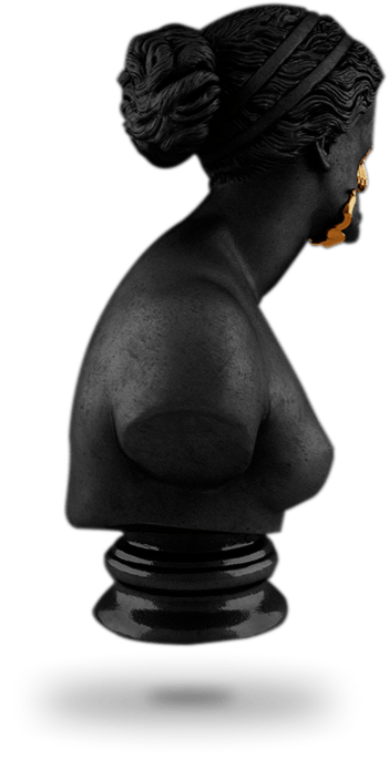 Статуя женщины, с повёрнутой головой в бок